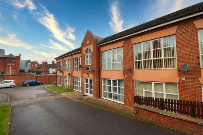 1 Bedroom Flat To Rent In Bath Road, Kettering, NN16