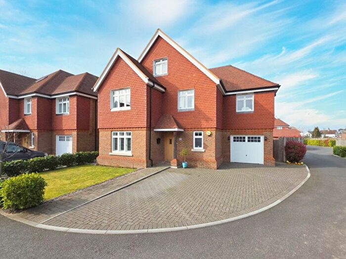 5 Bedroom Detached House For Sale In Church Road, Horley, Surrey, RH6