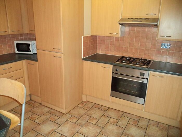 3 Bedroom Apartment To Rent In Tower House, Newcastle Upon Tyne, NE1