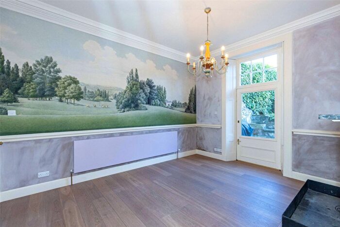 5 Bedroom End Of Terrace House To Rent In Duncan Street, Edinburgh, EH9