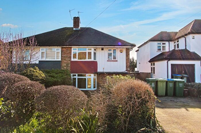 3 Bedroom Semi Detached House For Sale In Glenhurst Avenue, Bexley, DA5