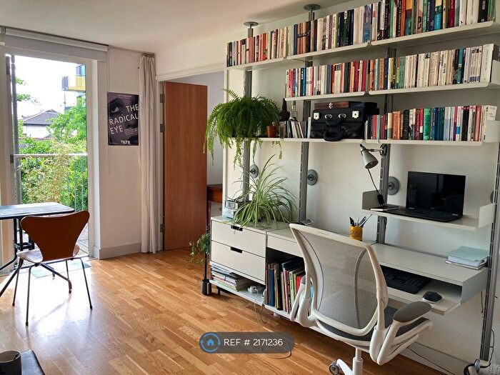 1 Bedroom Flat To Rent In Adelaide Wharf, London, E2