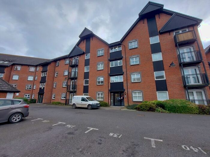 2 Bedroom Flat To Rent In West Dock, The Wharf, Leighton Buzzard, LU7