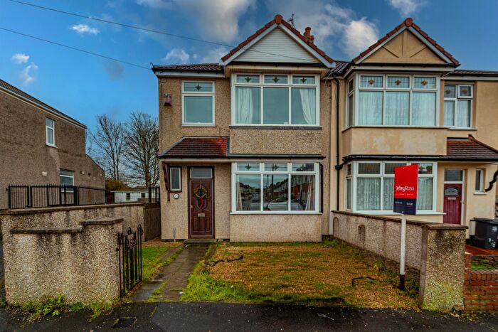 4 Bedroom House To Rent In Keys Avenue, Bristol, BS7