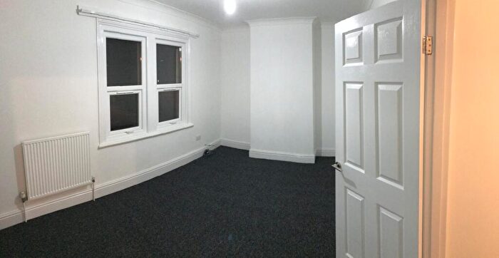 1 Bedroom House To Rent In Chaplin Road, Bristol, BS5
