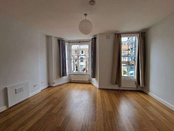 2 Bedroom Flat To Rent In Marlborough Road, Archway, N19