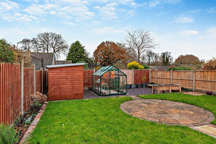 2 Bedroom Detached Bungalow For Sale In Bushfield Road, Albrighton, Wolverhampton, WV7