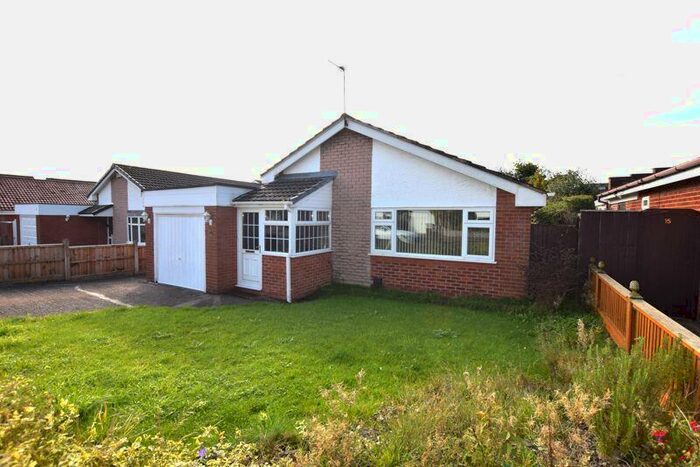 3 Bedroom Bungalow For Sale In Fairholme Close, Chester, CH1