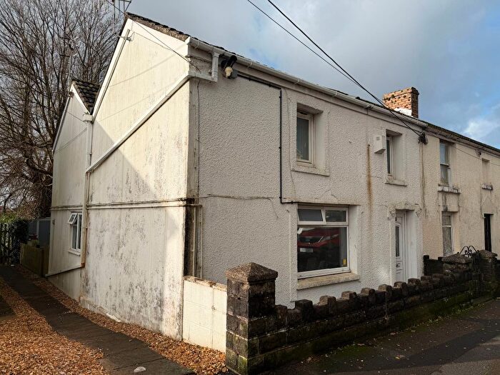 2 Bedroom Semi Detached House For Sale In Pencaecrwn Road, Gorseinon, Swansea, SA4