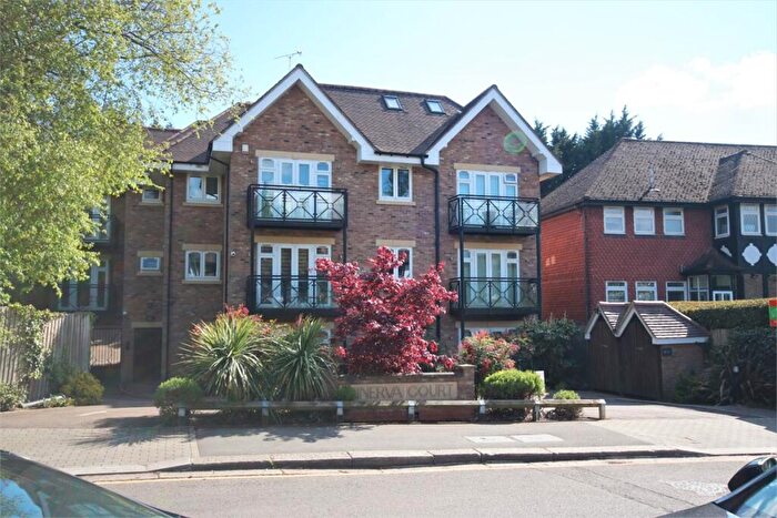 1 Bedroom Flat For Sale In Minerva Court, Holden Road, Woodside Park, N12