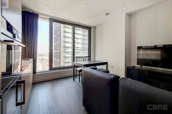 Studio To Rent In Park Drive, Canary Wharf, E14