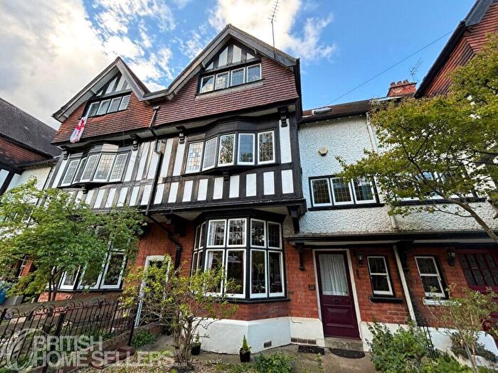 5 Bedroom Terraced House For Sale In Westbourne Avenue, Princes Avenue, Hull, East Riding Of Yorkshi, HU5