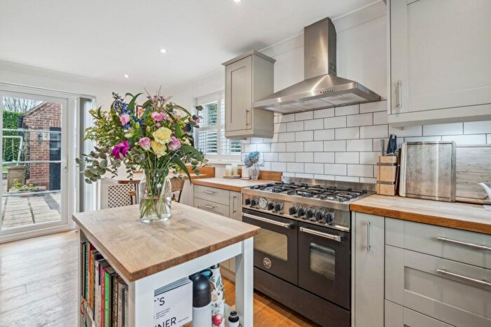 5 Bedroom Detached House For Sale In Clappins Lane, Naphill, HP14