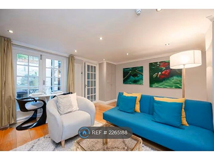 1 Bedroom Flat To Rent In Regency Square, Brighton, BN1