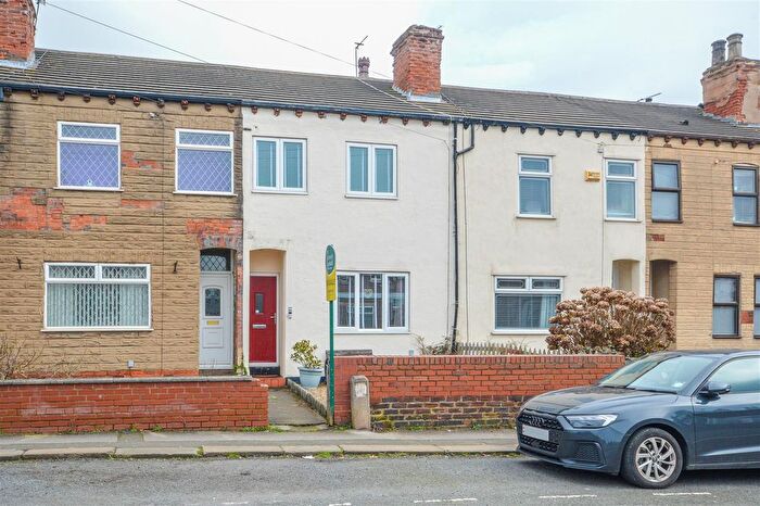 3 Bedroom Terraced House For Sale In Church Lane, Normanton, WF6