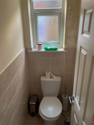2 Bedroom Flat To Rent In Alexandra Avenue, South Harrow, Harrow, HA2