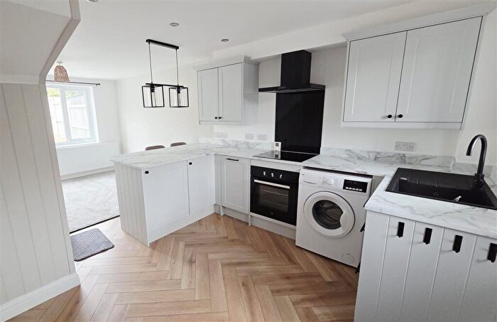 2 Bedroom Mews To Rent In Orton Close, Winsford, CW7
