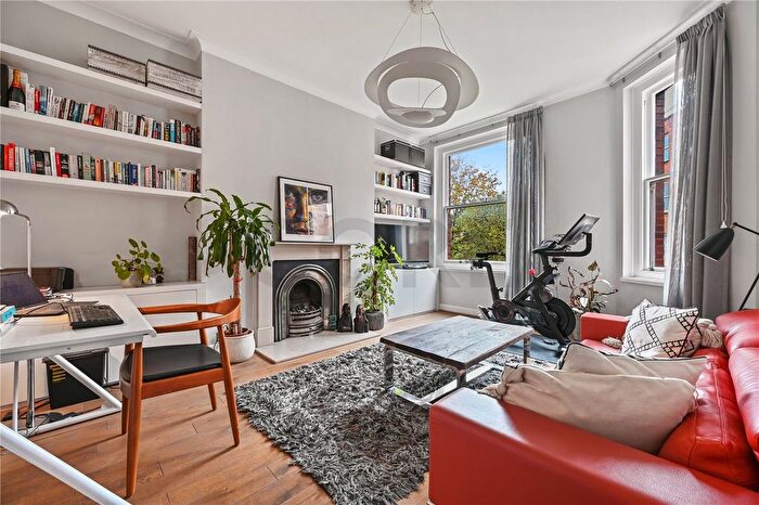 1 Bedroom Flat For Sale In Cannon Hill, West Hampstead, London, NW6
