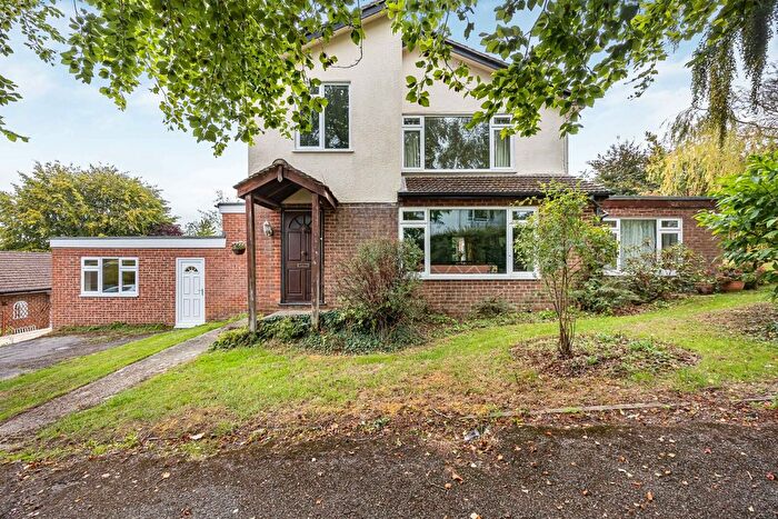3 Bedroom Detached House For Sale In Shepherds Mount, Compton, Newbury, Berkshire, RG20