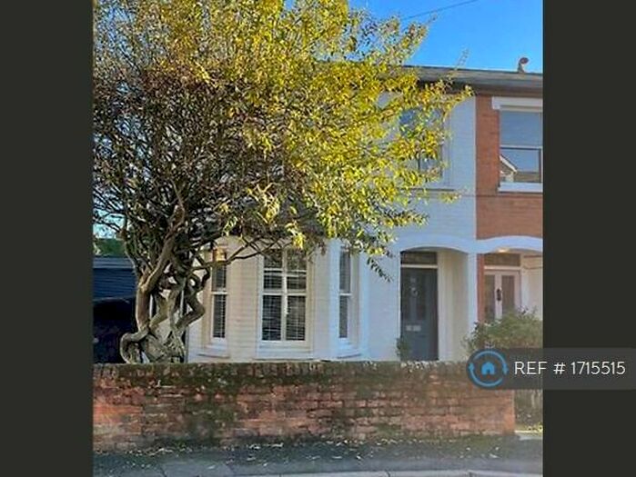 3 Bedroom Semi-Detached House To Rent In Beaumont Rise, Marlow, SL7