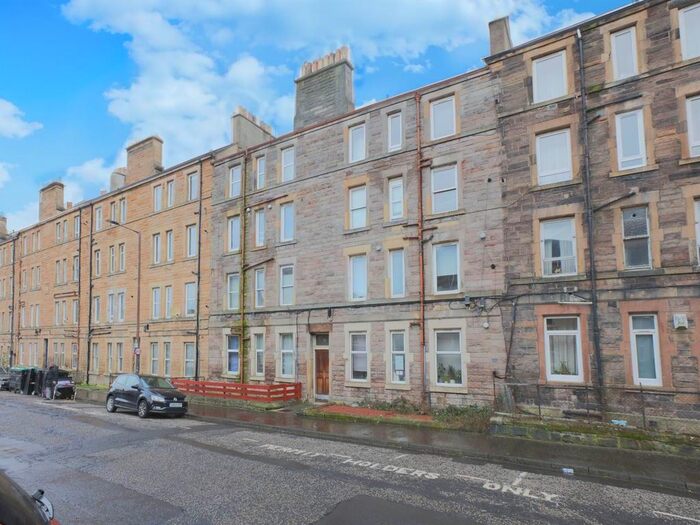 1 Bedroom Flat To Rent In Stewart Terrace, Gorgie, Edinburgh, EH11