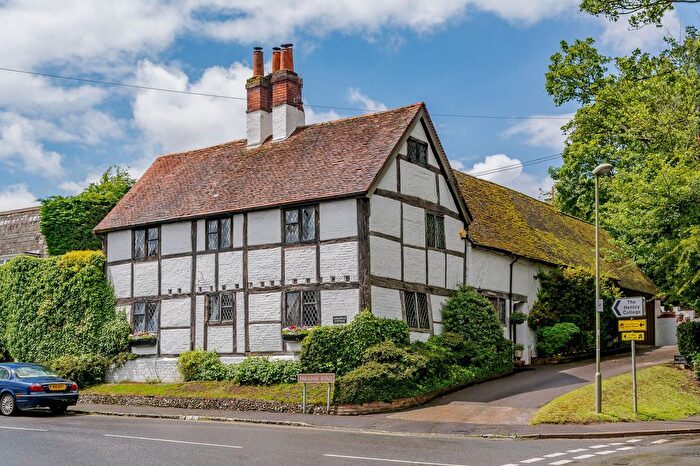 5 Bedroom Detached House For Sale In Paradise Road, Henley-On-Thames, RG9