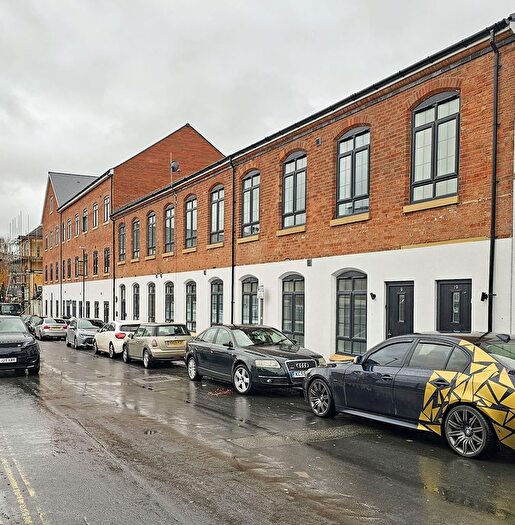 2 Bedroom Flat For Sale In Westbridge House, Holland Street, Nottignham, NG7