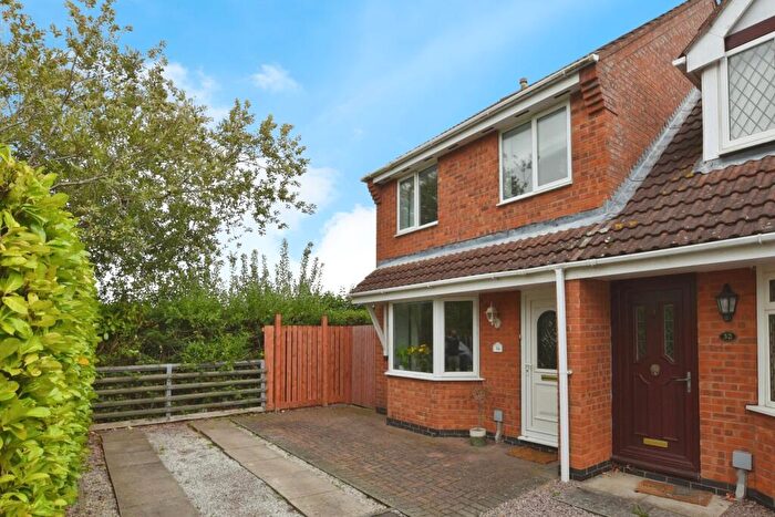3 Bedroom Semi Detached House To Rent In Foxley Court, Bourne, Lincs, PE10