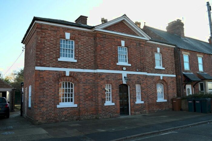 1 Bedroom Studio To Rent In Queen Street, Bottesford, NG13