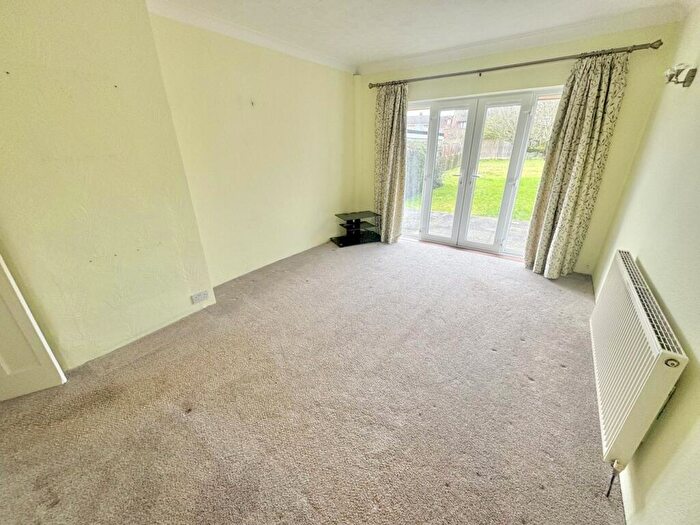 2 Bedroom Bungalow For Sale In Blandford Road, Hamworthy, Poole, BH15