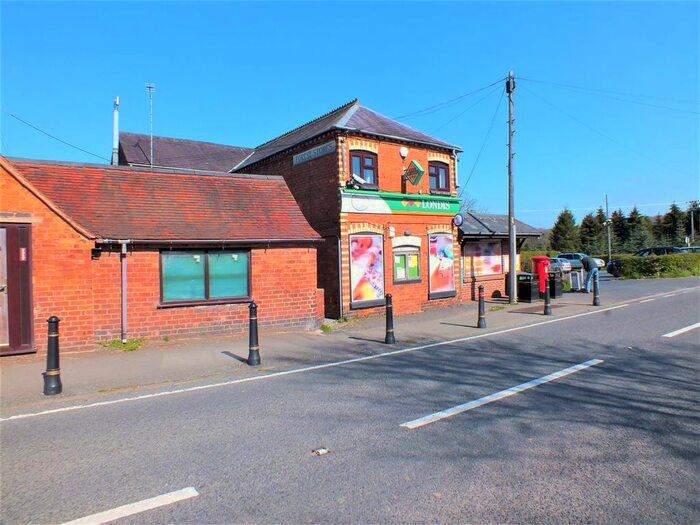 3 Bedroom Flat To Rent In Cleobury Road, Far Forest, Nr Kidderminster DY14