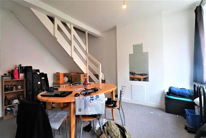 3 Bedroom Terraced House To Rent In Mostyn Road, Edgbaston, B16