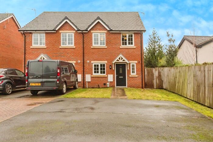 3 Bedroom Semi Detached House For Sale In Westheath Close, Congleton, Cheshire, CW12