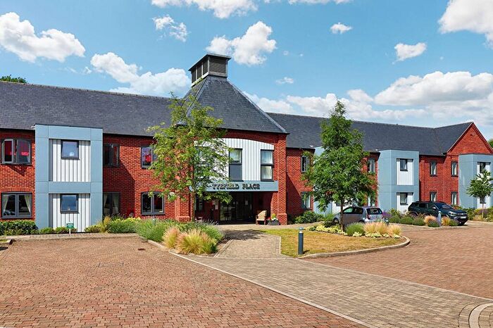 2 Bedroom Apartment For Sale In Tyefield Place, Hadleigh, IP7