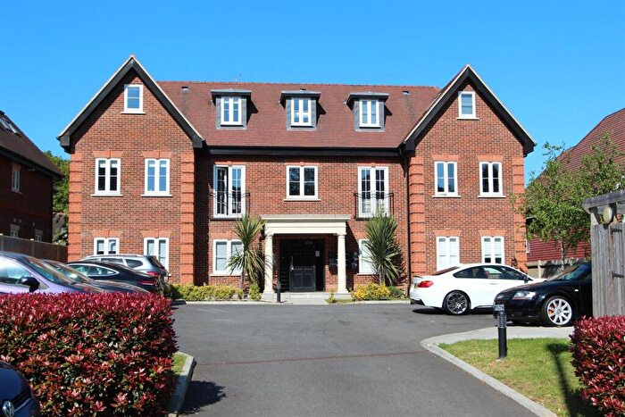 1 Bedroom Apartment For Sale In Brighton Road, SM7