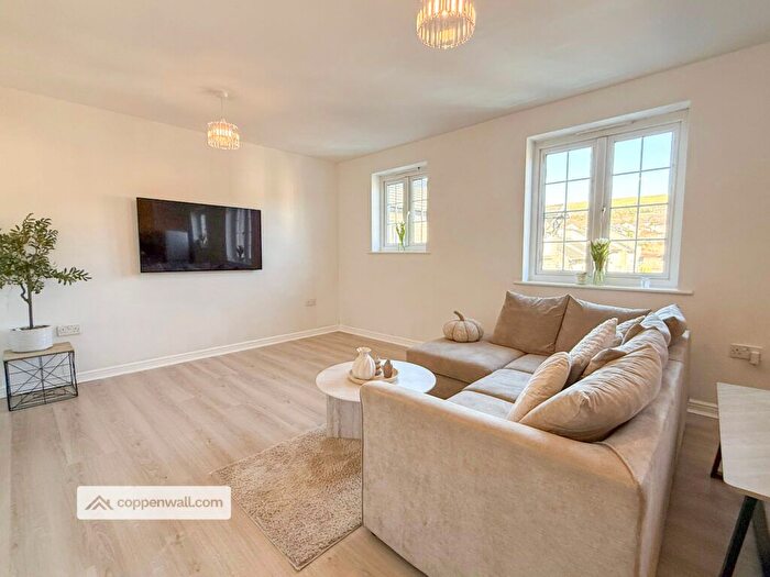 2 Bedroom Flat For Sale In Langwood Court, Haslingden, Rossendale, BB4