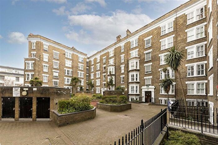 2 Bedroom Flat For Sale In Old Kent Road, London Bridge, SE1