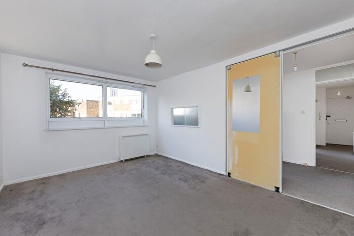 1 Bedroom Flat To Rent In Wilkinson Street, London, SW8