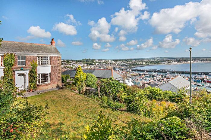 3 Bedroom Detached House For Sale In St. Peters Hill, Newlyn, TR18