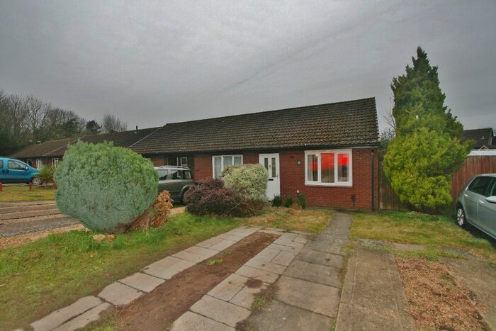 1 Bedroom Bungalow To Rent In Ketelbey Rise, Old Hatch Warren, Basingstoke, RG22