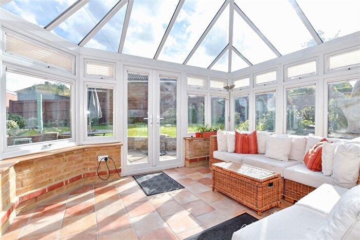 4 Bedroom Detached House For Sale In Loose Road, Maidstone, Kent, ME15