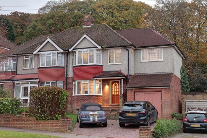 3 Bedroom Semi-Detached House For Sale In Croham Valley Road, CR2