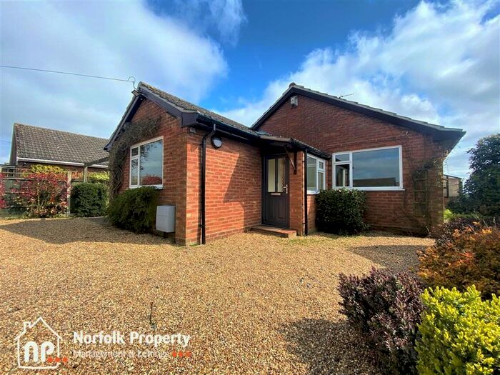 3 Bedroom Bungalow To Rent In Pound Lane, Blofield, Norwich, NR13