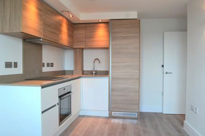 1 Bedroom Flat To Rent In Station Road, Edgware, London, HA8