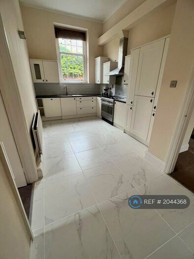 3 Bedroom Flat To Rent In Grafton Street, Northampton, NN1