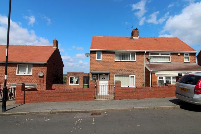 2 Bedroom Semi-Detached House To Rent In Rosemount, Sunderland, SR4