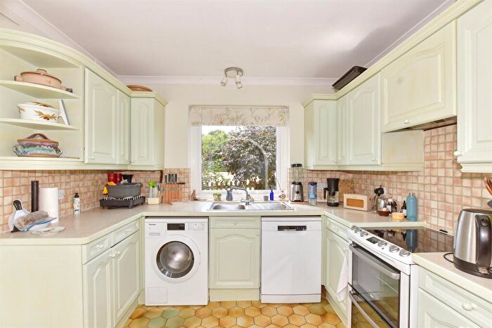 3 Bedroom Detached Bungalow For Sale In Bekesbourne Hill, Bekesbourne, Canterbury, Kent, CT4