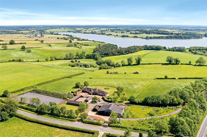 3 Bedroom Detached House For Sale In Foxlea Farm, Brixworth, NN6
