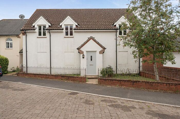 2 Bedroom Detached House For Sale In Aspen Close, Willand, Cullompton, EX15