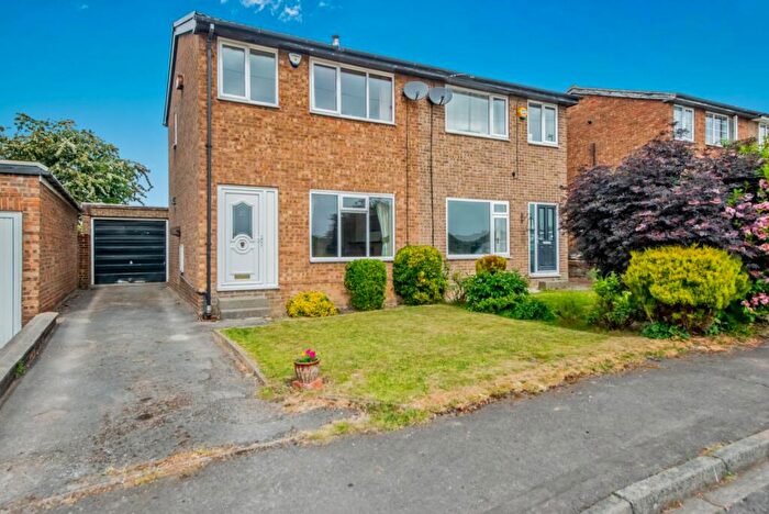 3 Bedroom Semi-Detached House For Sale In Links Avenue, Hunsworth, Cleckheaton, West Yorkshire, BD19